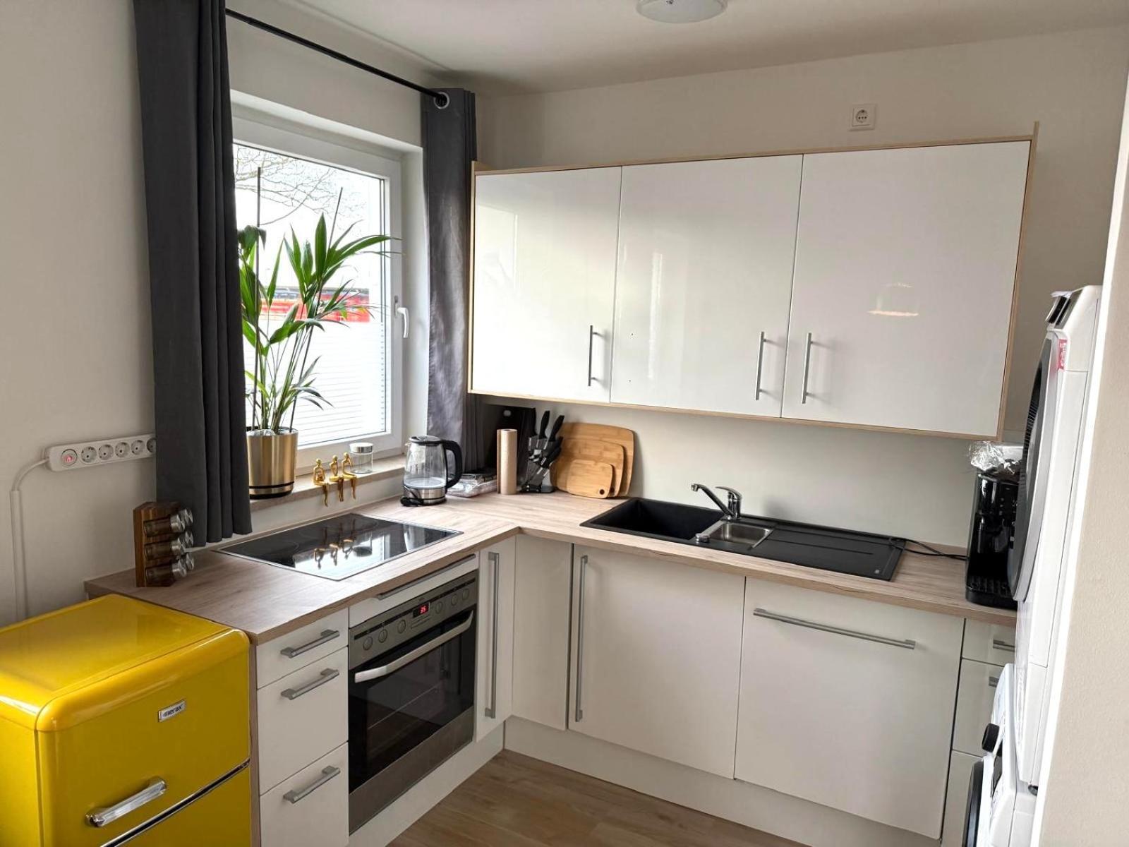 Yay - 65M2 Apartment Am Bahnhof - Smart Tv - Internet - Kaffee - Waschmaschine - Trockner Mühldorf المظهر الخارجي الصورة